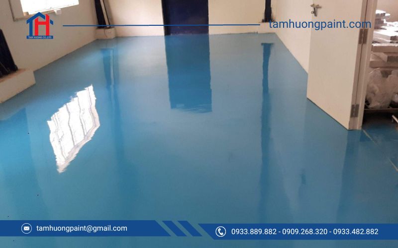 quy-trinh-thi-cong-son-epoxy-tu-phang-chuan-nhat