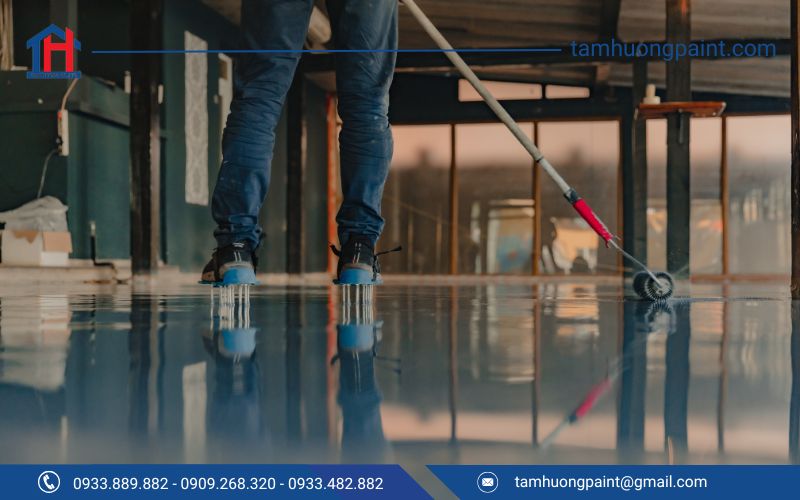Sơn sàn Epoxy không chỉ bảo vệ mà còn nâng cao vẻ đẹp của bề mặt sàn