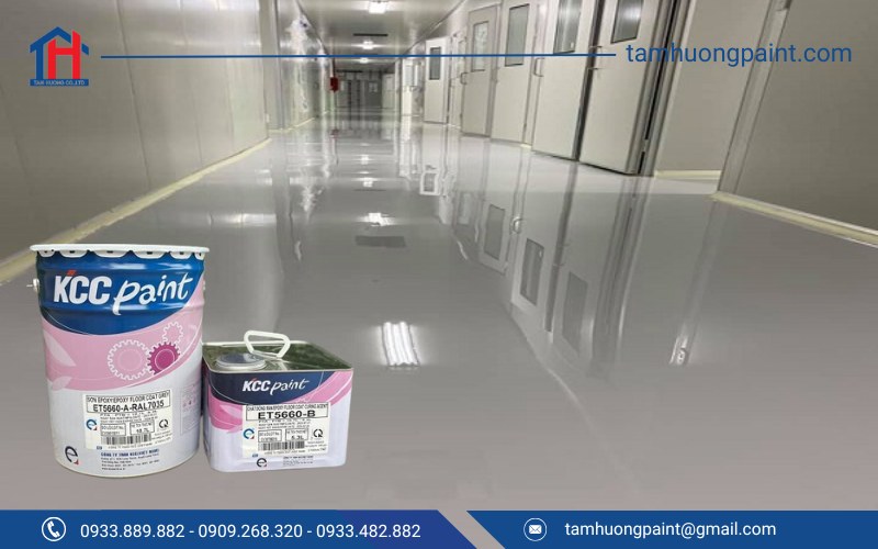 Với khả năng tự san phẳng, sơn sàn Epoxy KCC tạo bề mặt nhẵn mịn